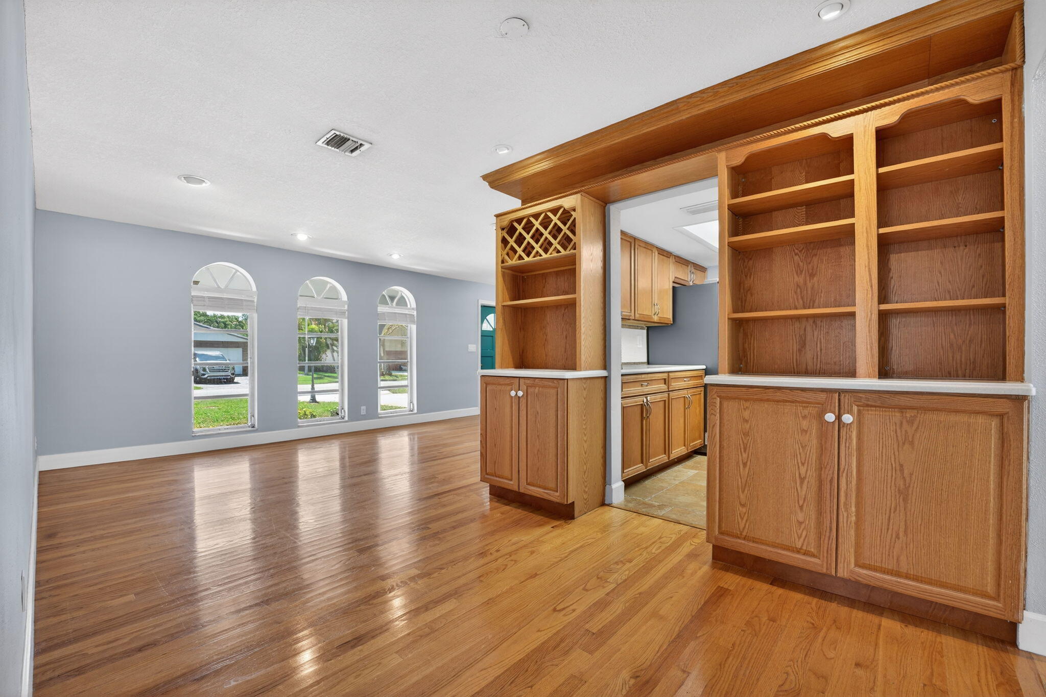 BOCA RATON SQUARE 16 - Residential