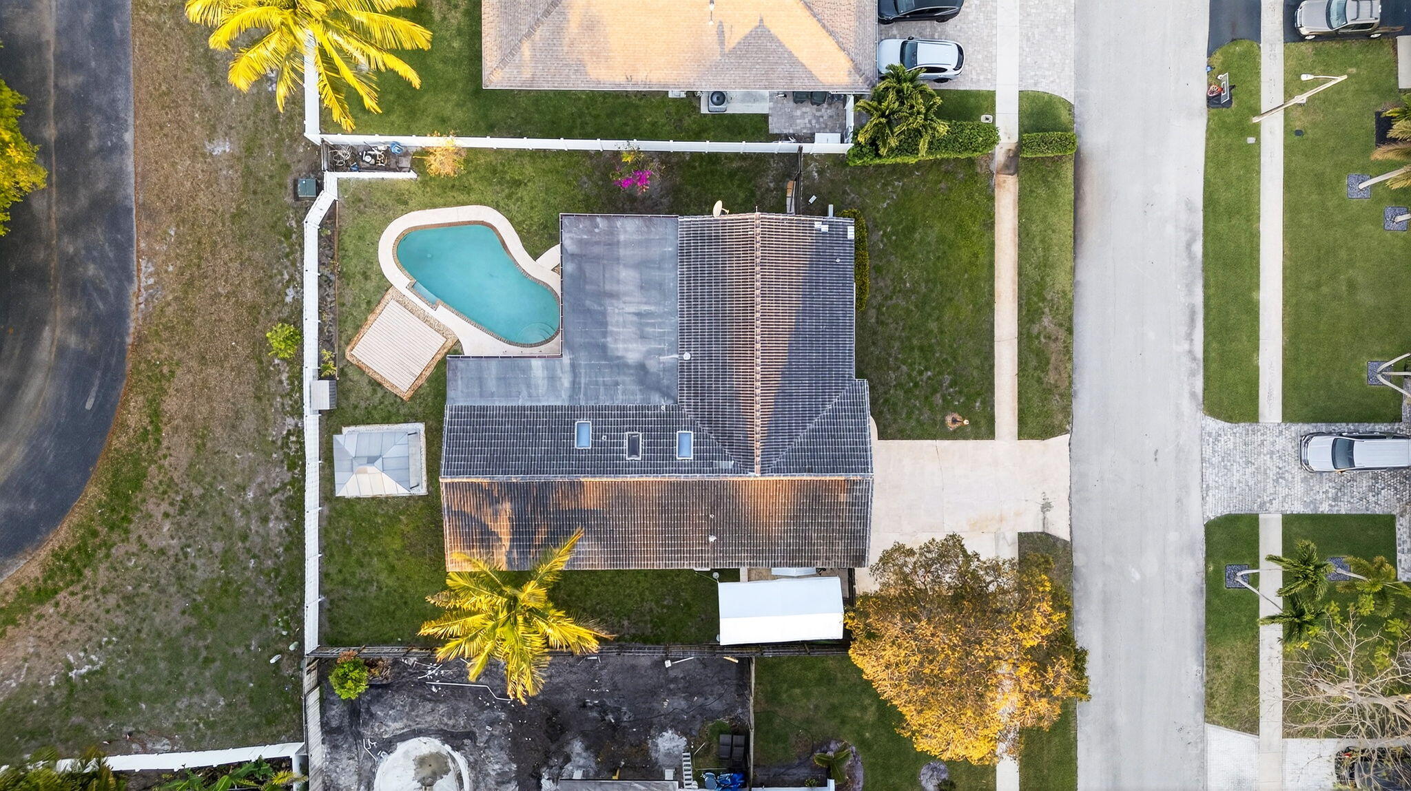 BOCA RATON SQUARE 16 - Residential