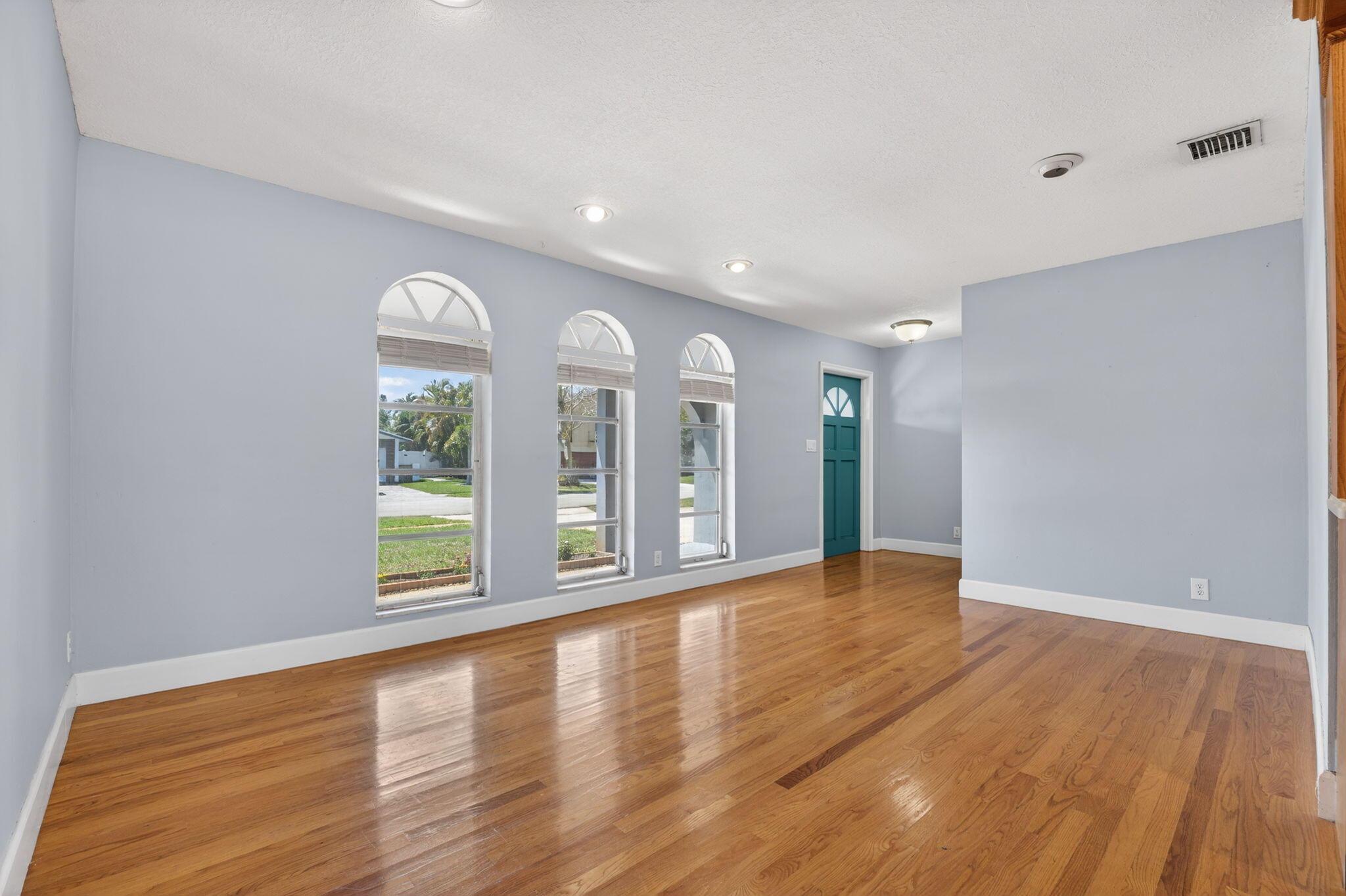 BOCA RATON SQUARE 16 - Residential