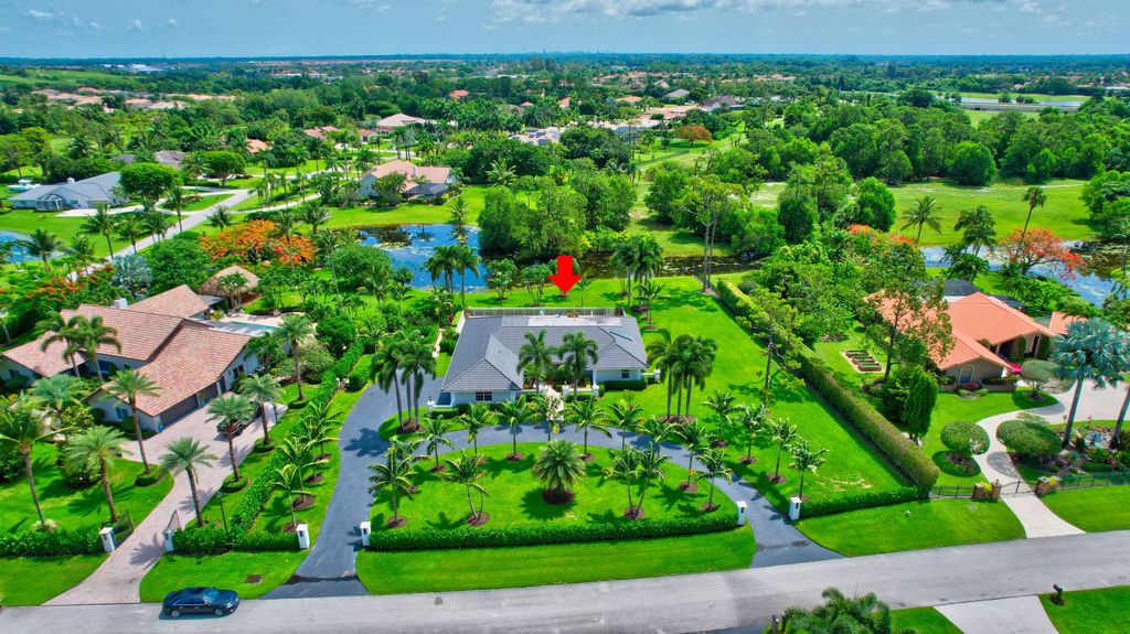 Photo of 9320 Dundee Drive, Lake Worth, FL 33467 (MLS # R10900579)