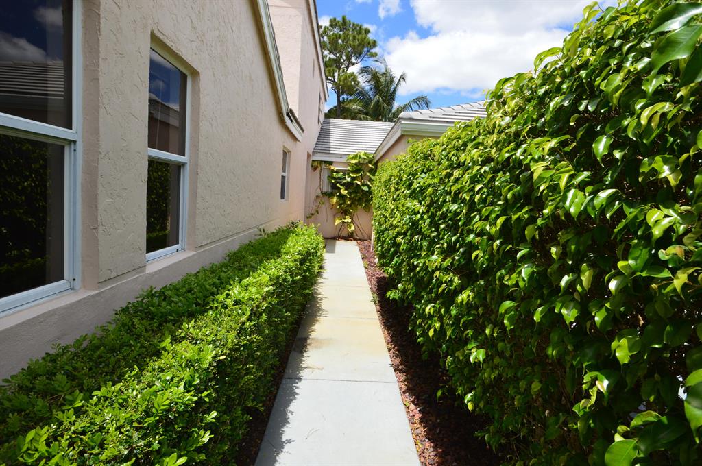 RIVERBRIDGE - Residential