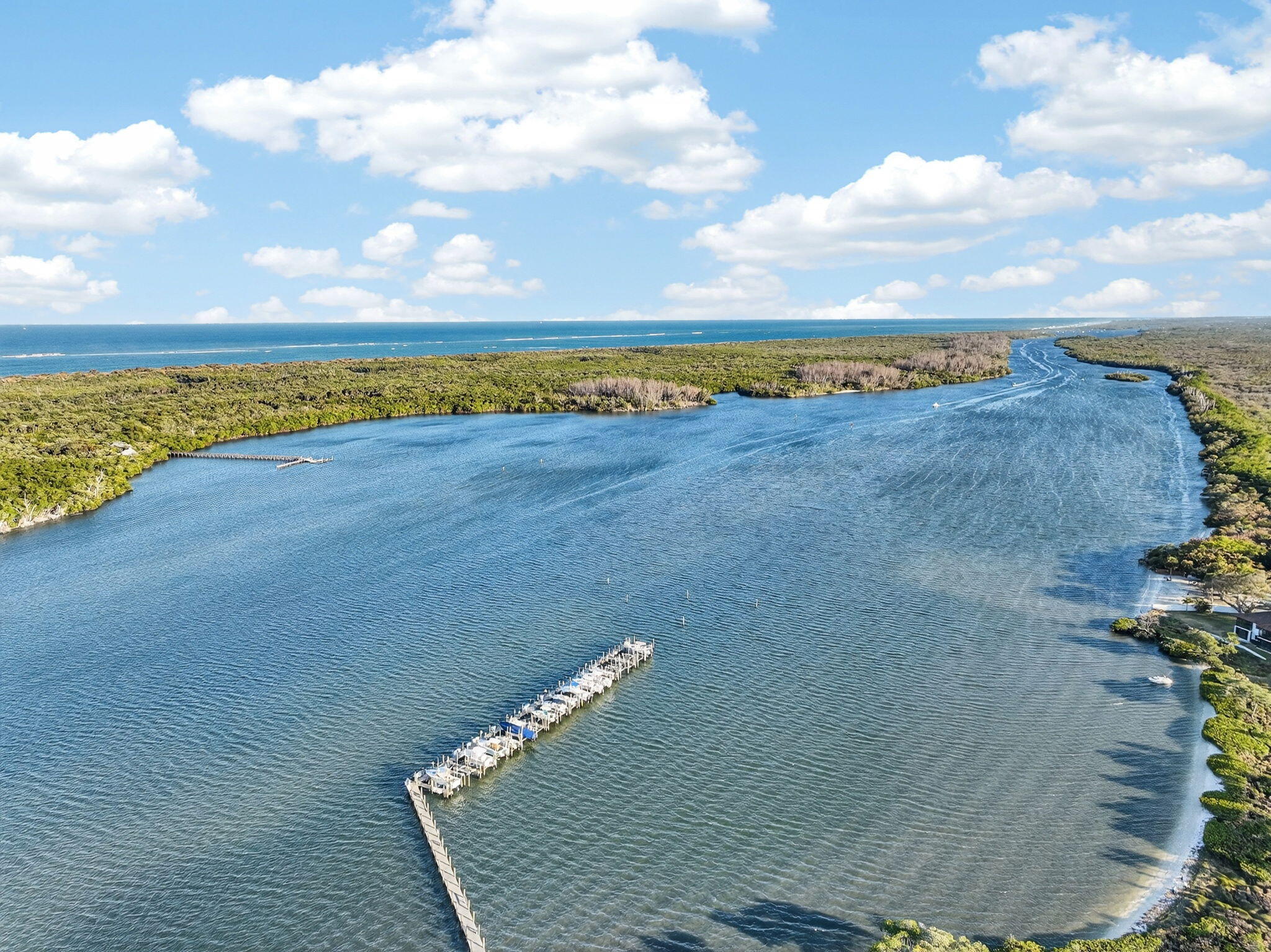 Hanson's Landing Condo - Residential