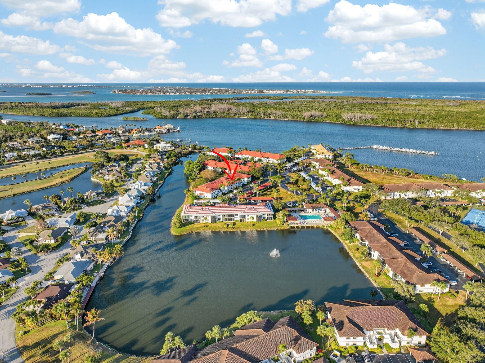 Hanson's Landing Condo - Residential