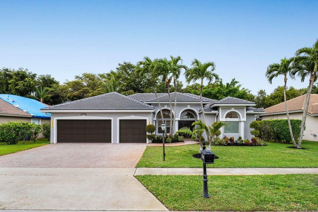 Photo of 12363 Clearfalls Drive, Boca Raton, FL 33428 (MLS # R11067715)