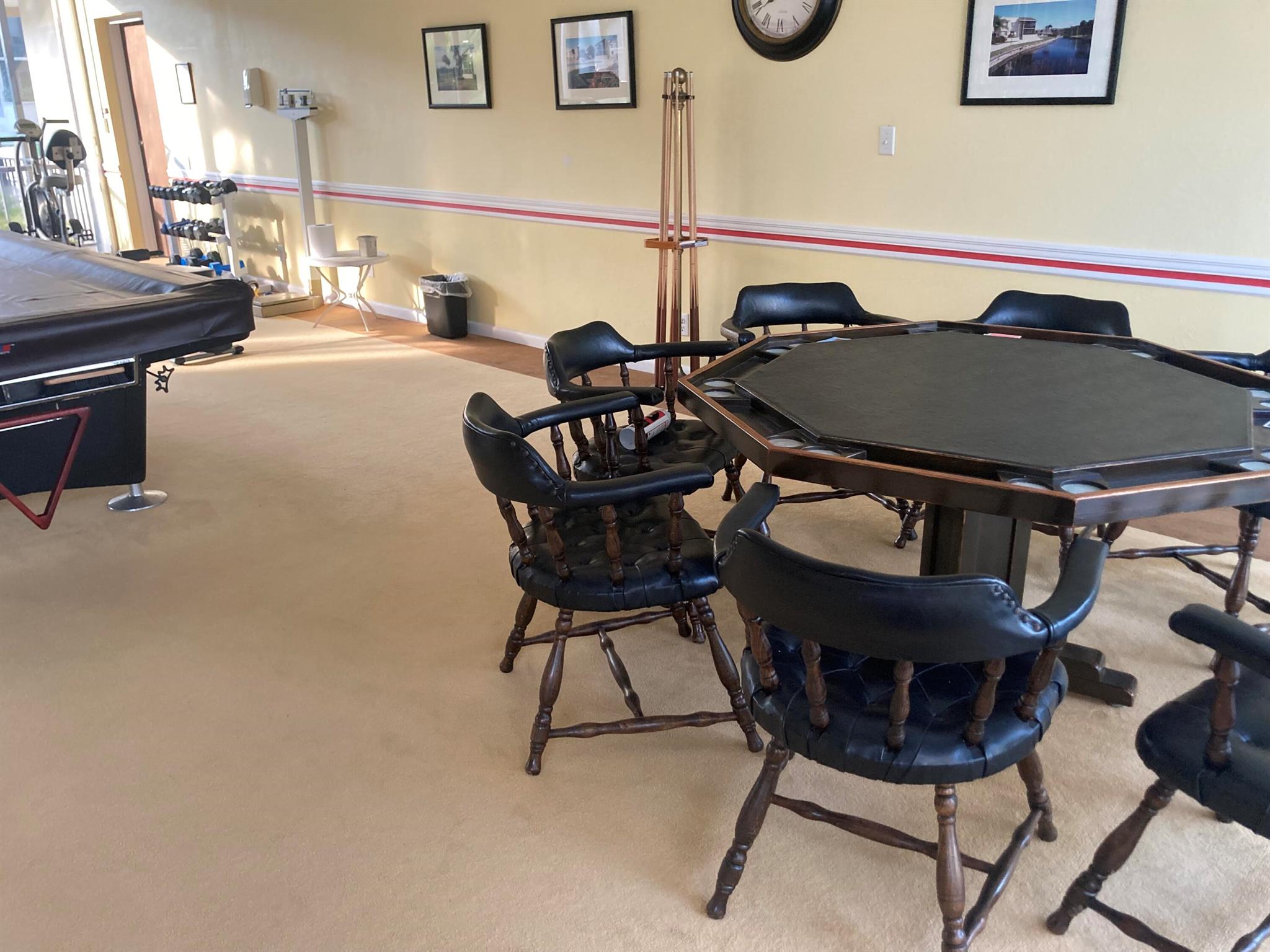 Longwood condo - Residential