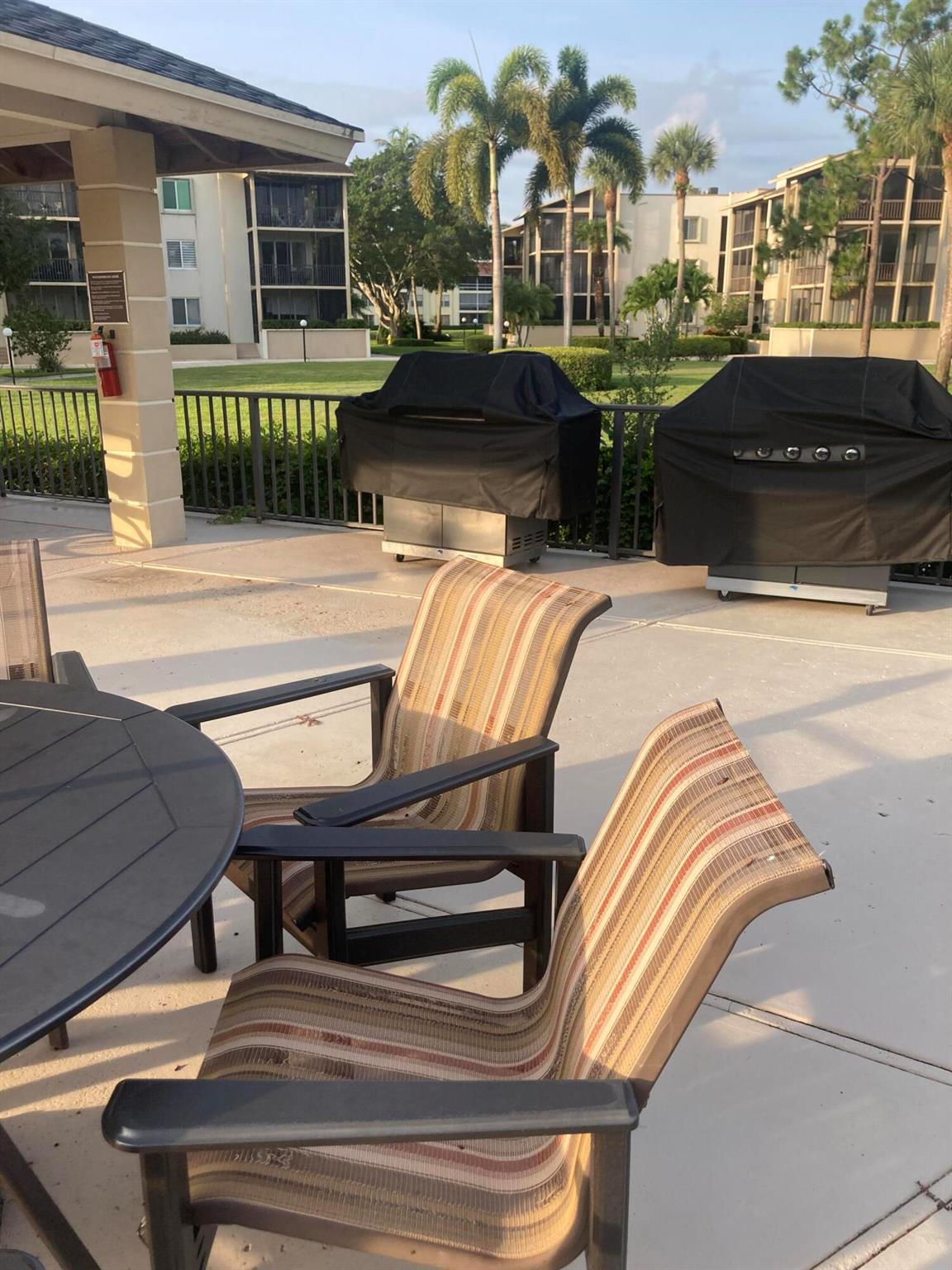 Longwood condo - Residential