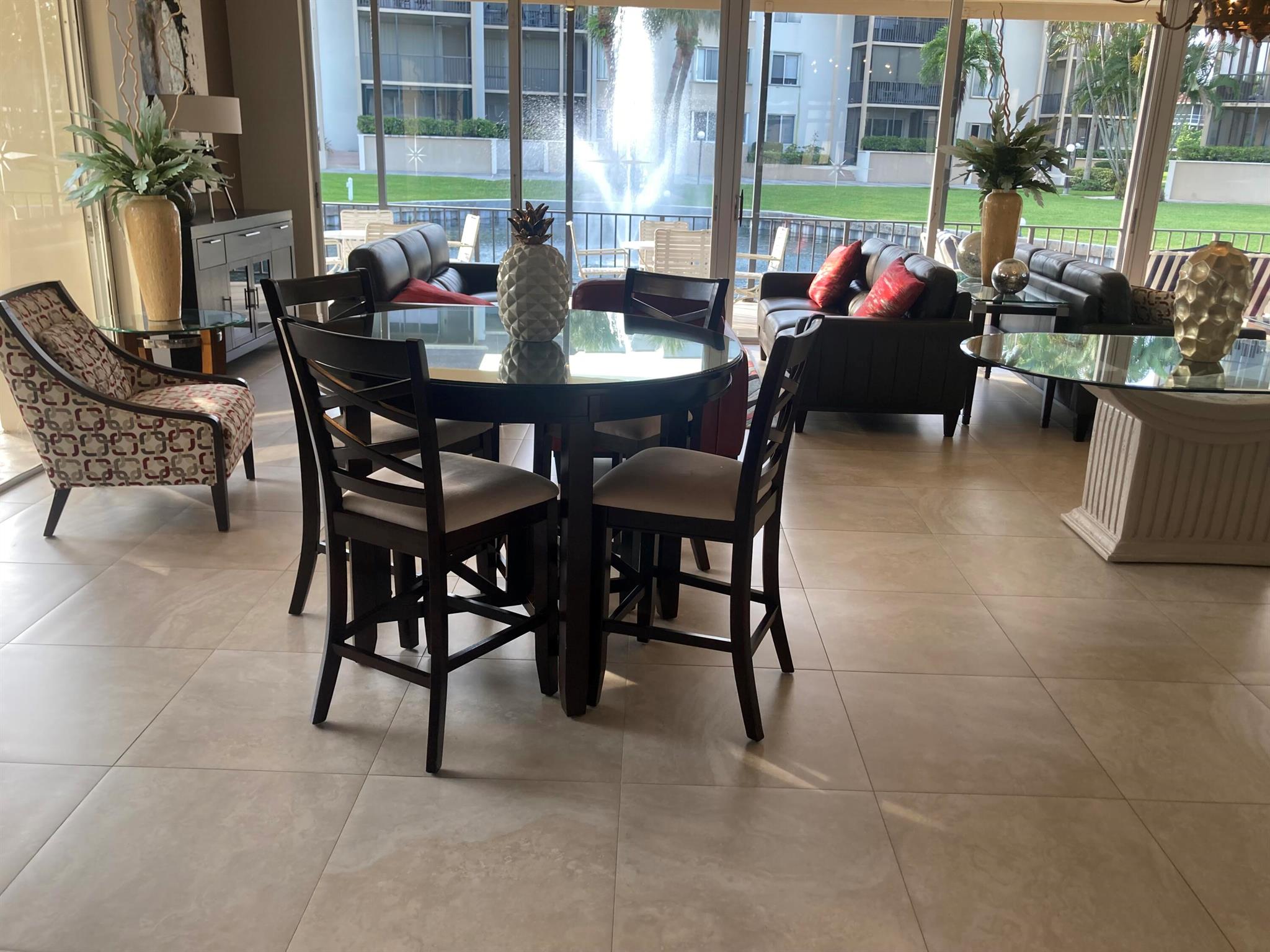 Longwood condo - Residential