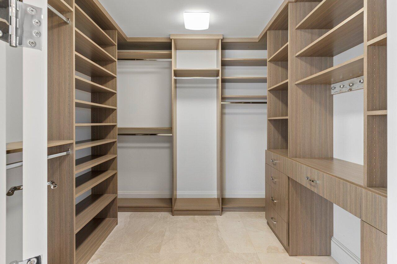 DORCHESTER INC 200 N OCEA - Residential