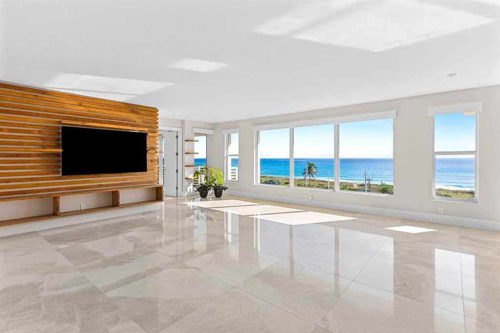 Photo of 200 N Ocean Boulevard #5n, Delray Beach, FL 33483 (MLS # R11067260)
