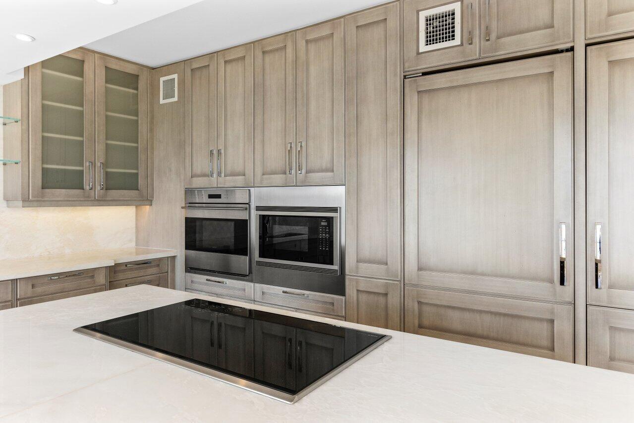 DORCHESTER INC 200 N OCEA - Residential