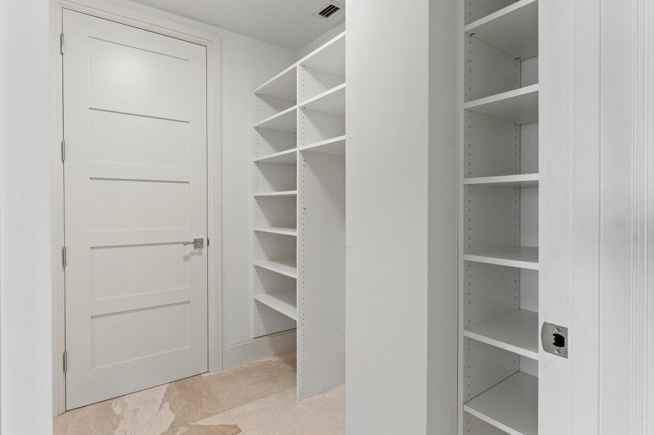 DORCHESTER INC 200 N OCEA - Residential