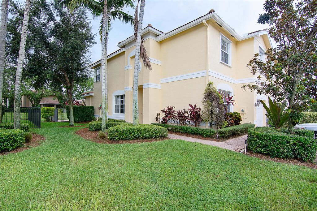 MINI ASSEMBLAGE PUD 9 - Residential