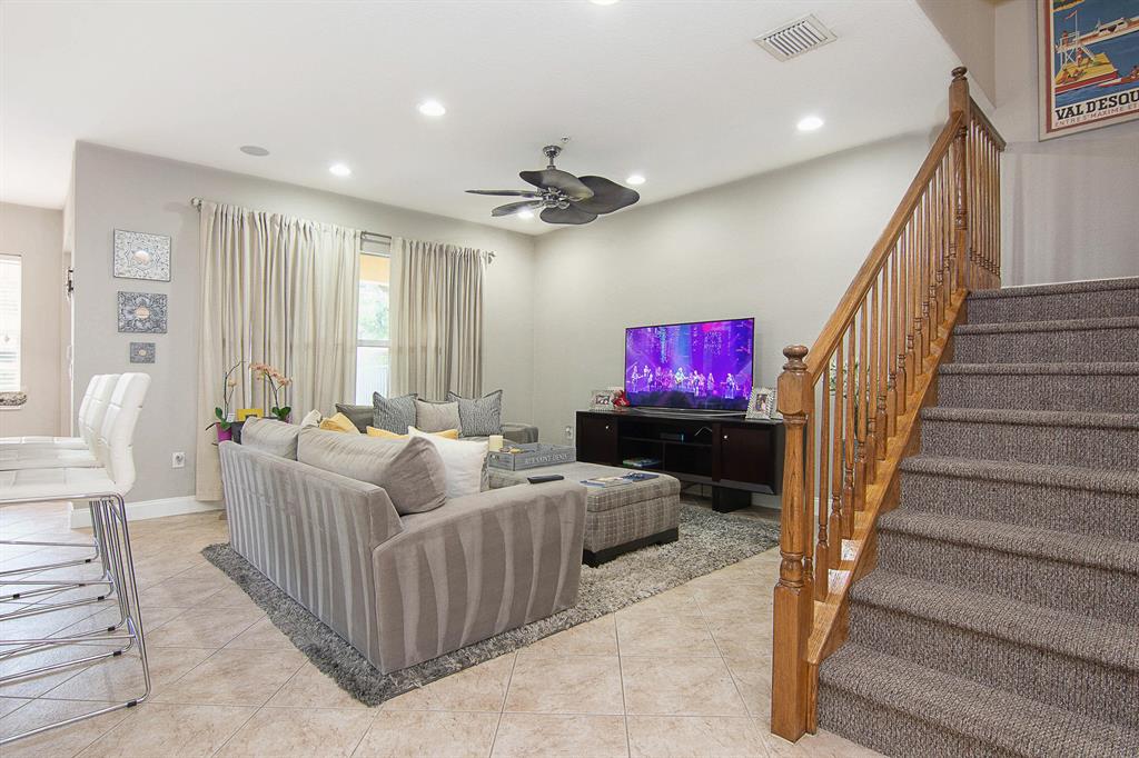 MINI ASSEMBLAGE PUD 9 - Residential