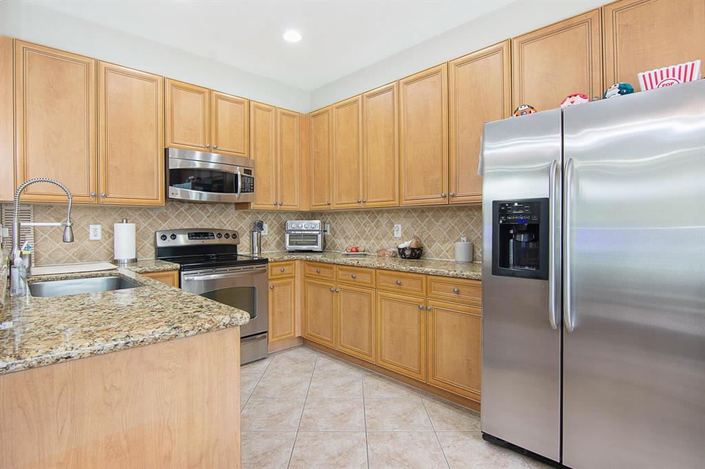 MINI ASSEMBLAGE PUD 9 - Residential