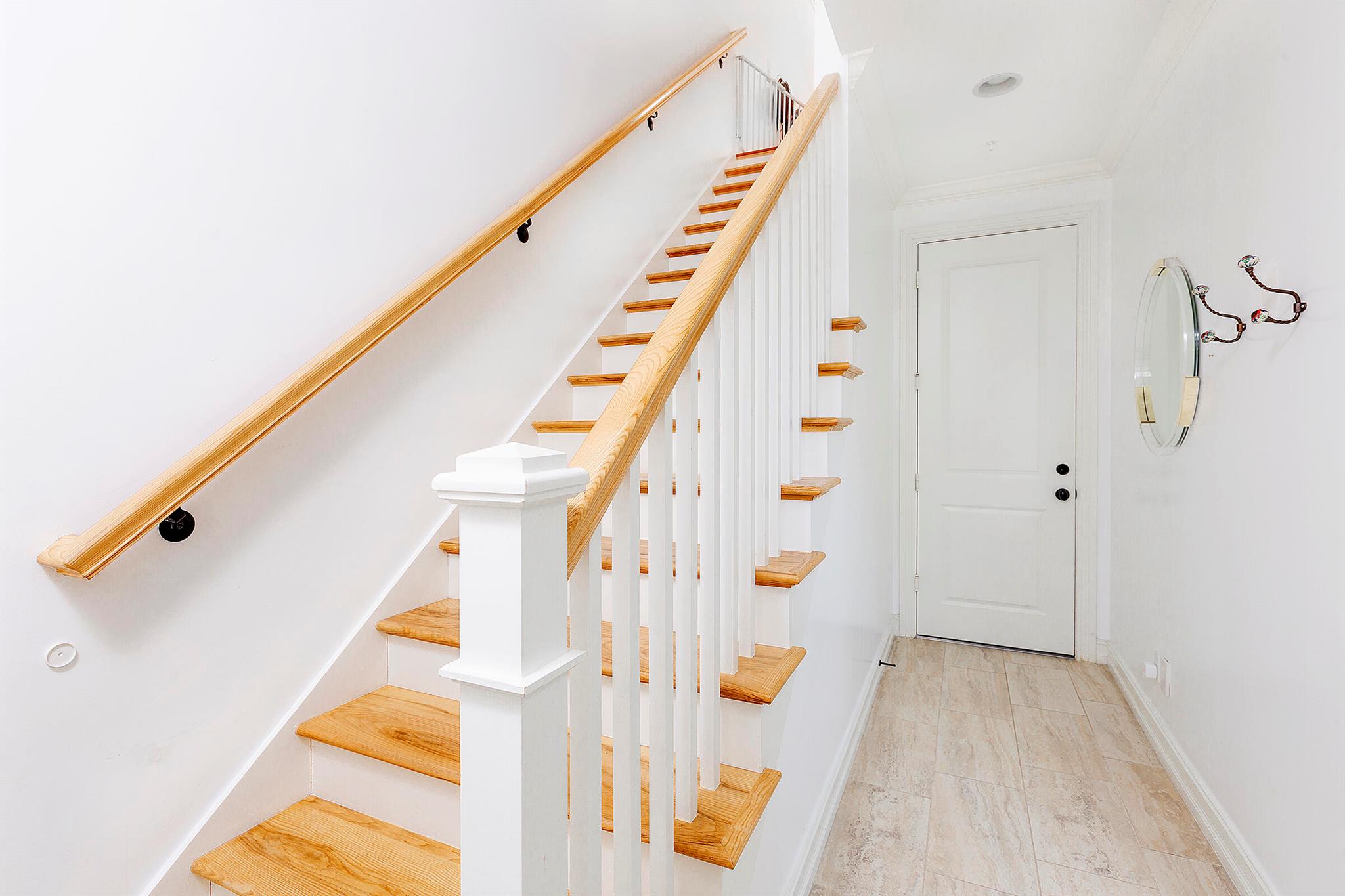 CANNERY ROW - Residential