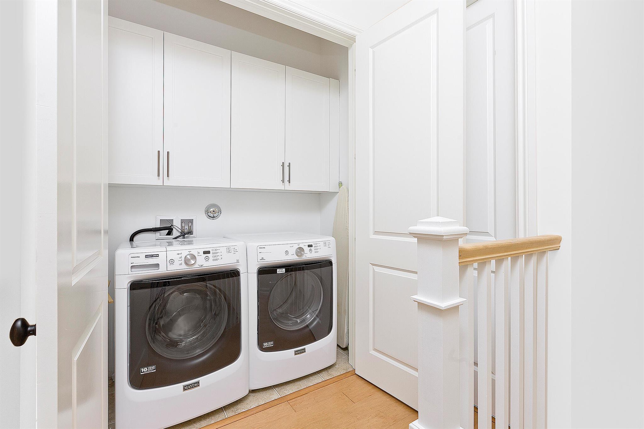 CANNERY ROW - Residential