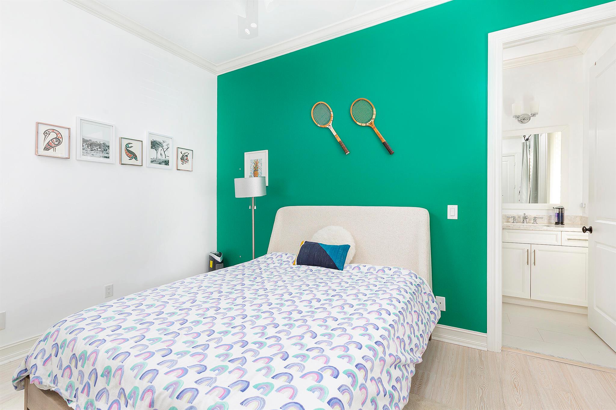 CANNERY ROW - Residential