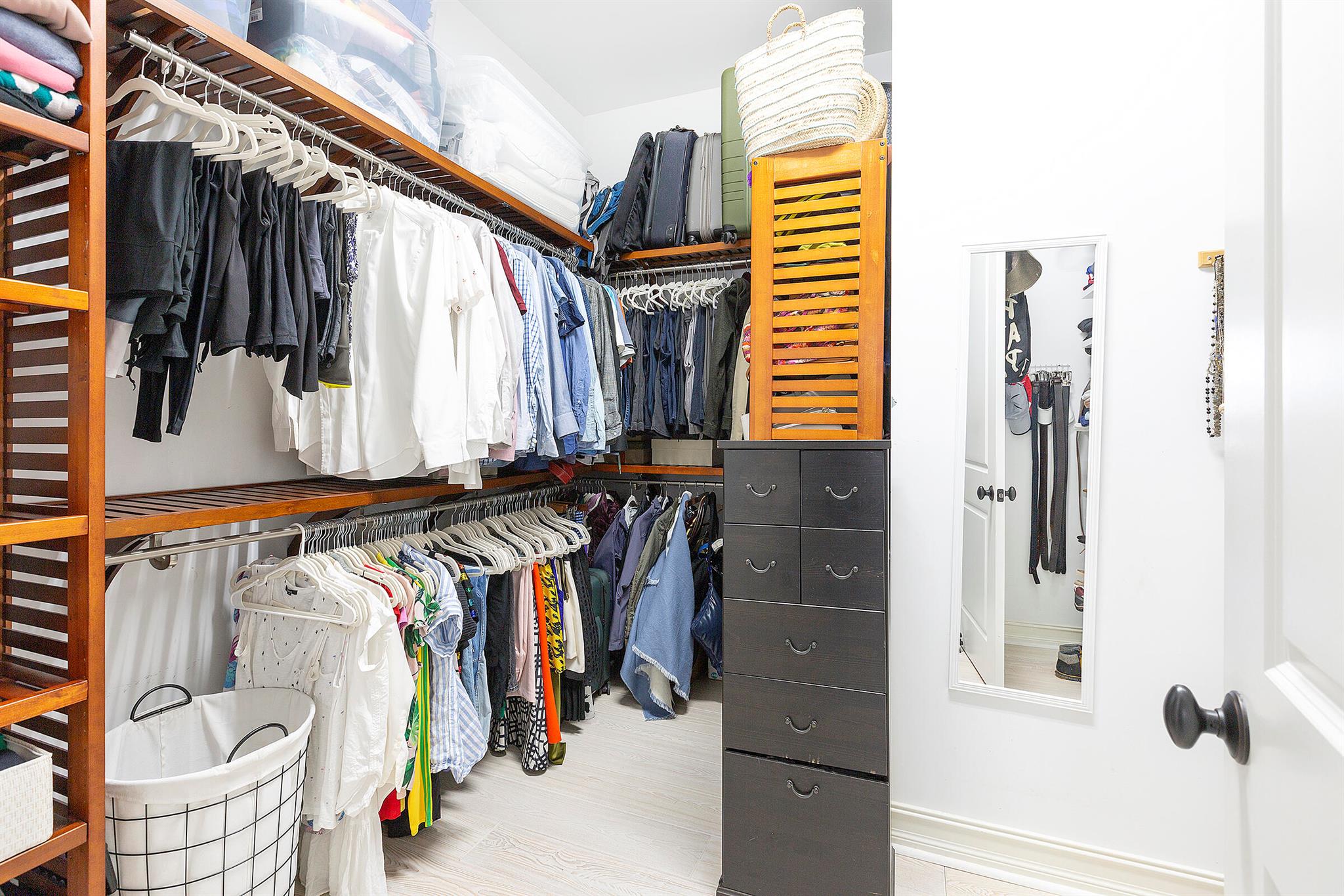 CANNERY ROW - Residential