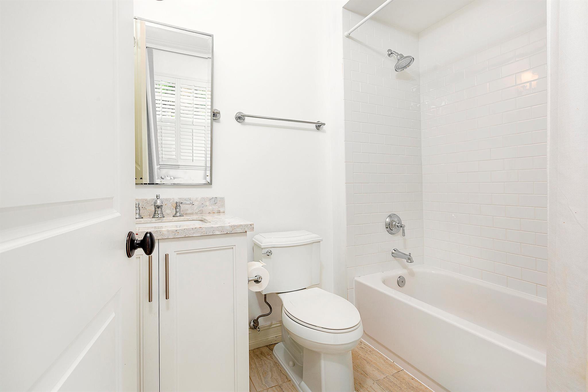 CANNERY ROW - Residential