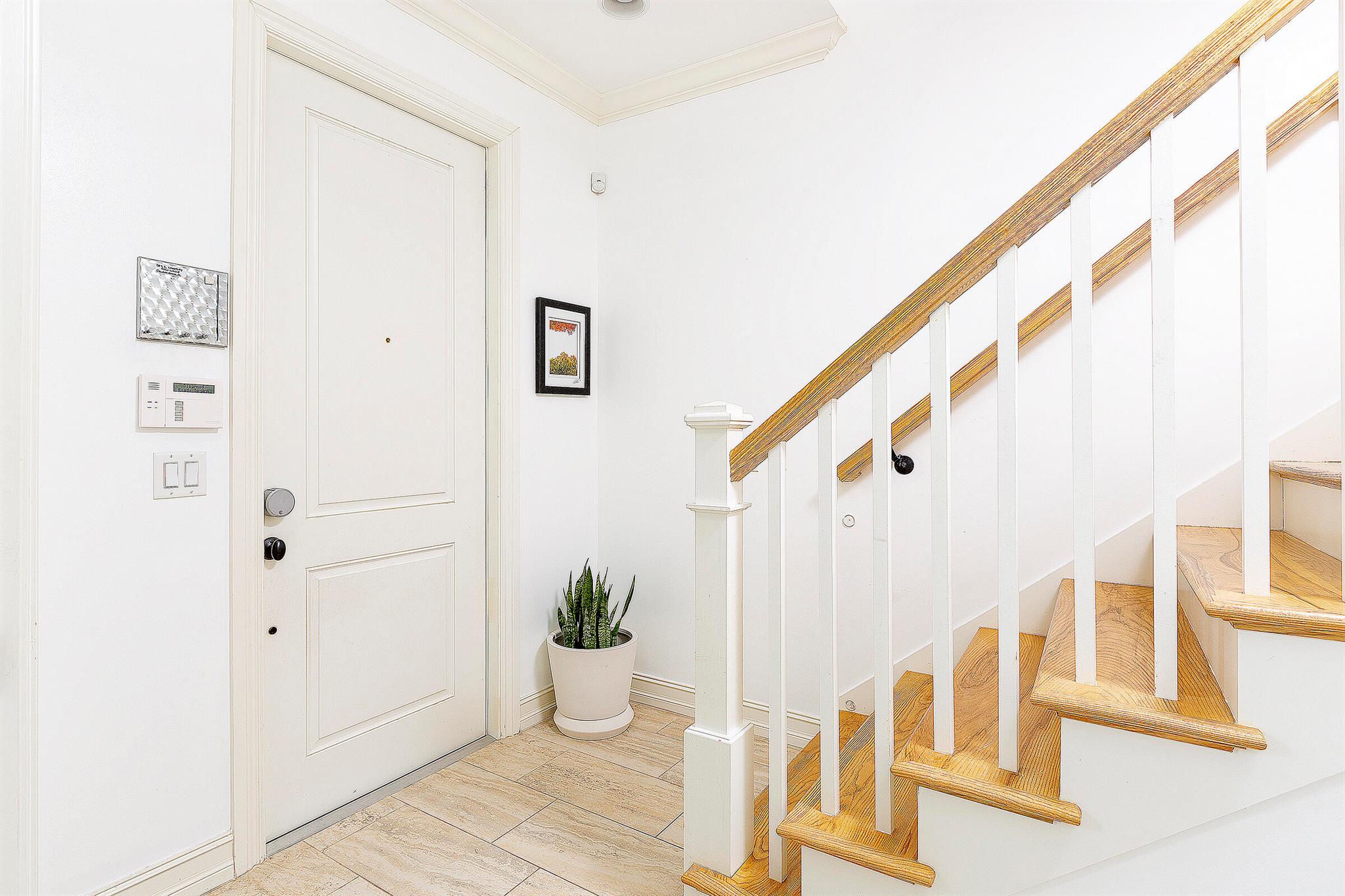 View photos, virtual tours, details... 389 E Cannery Row Circle