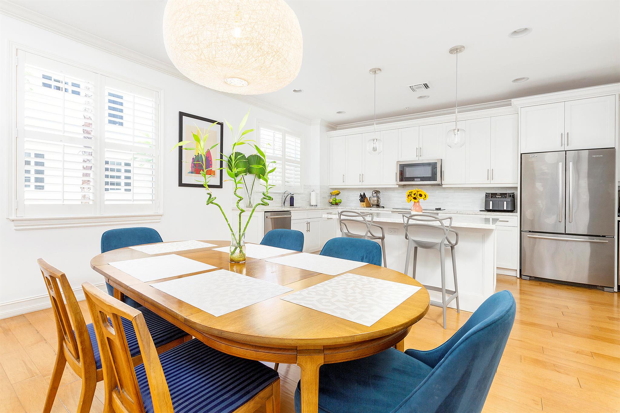 CANNERY ROW - Residential