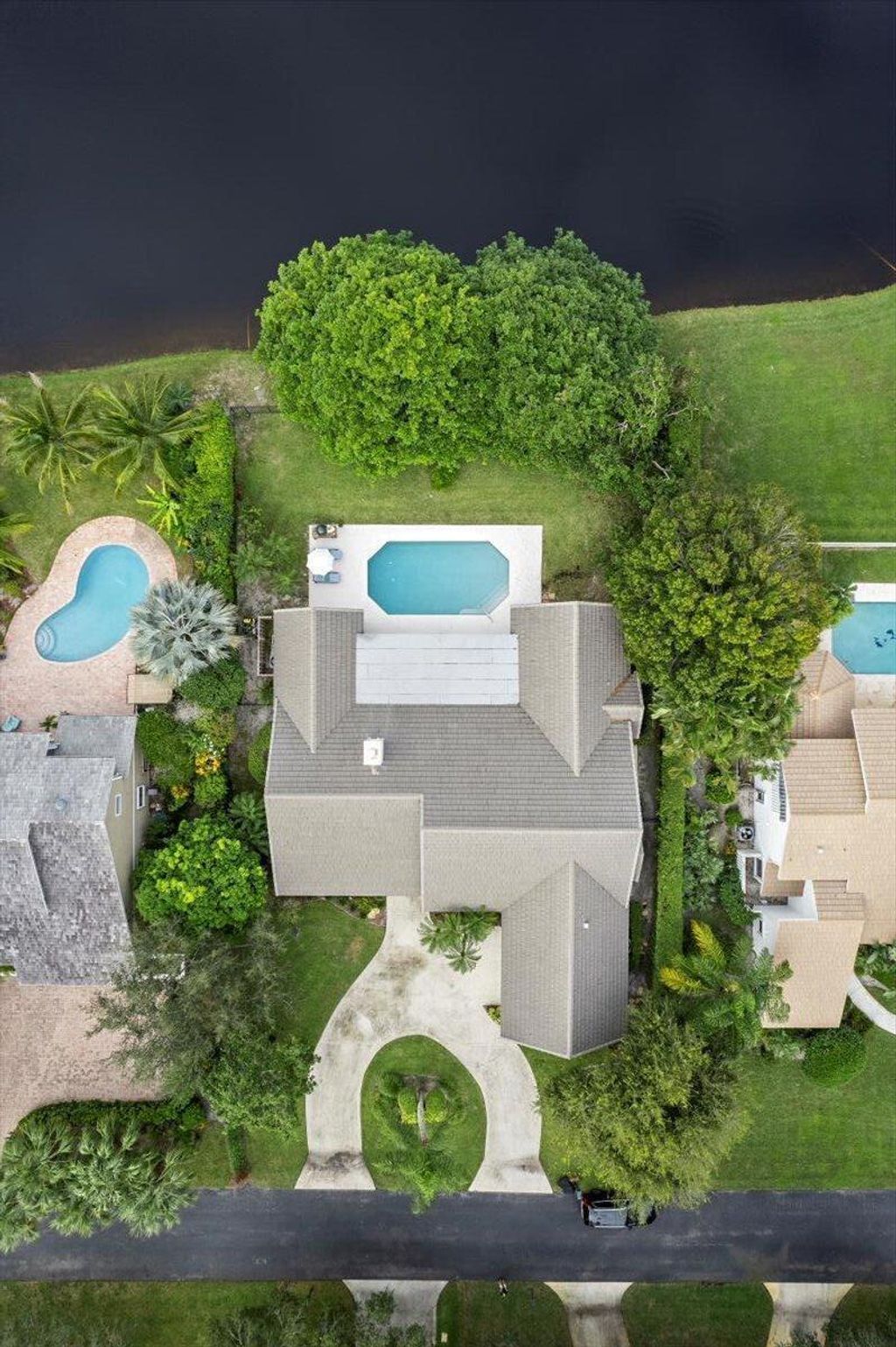 Photo of 18720 SE River Ridge Road, Tequesta, FL 33469 (MLS # R10935951)