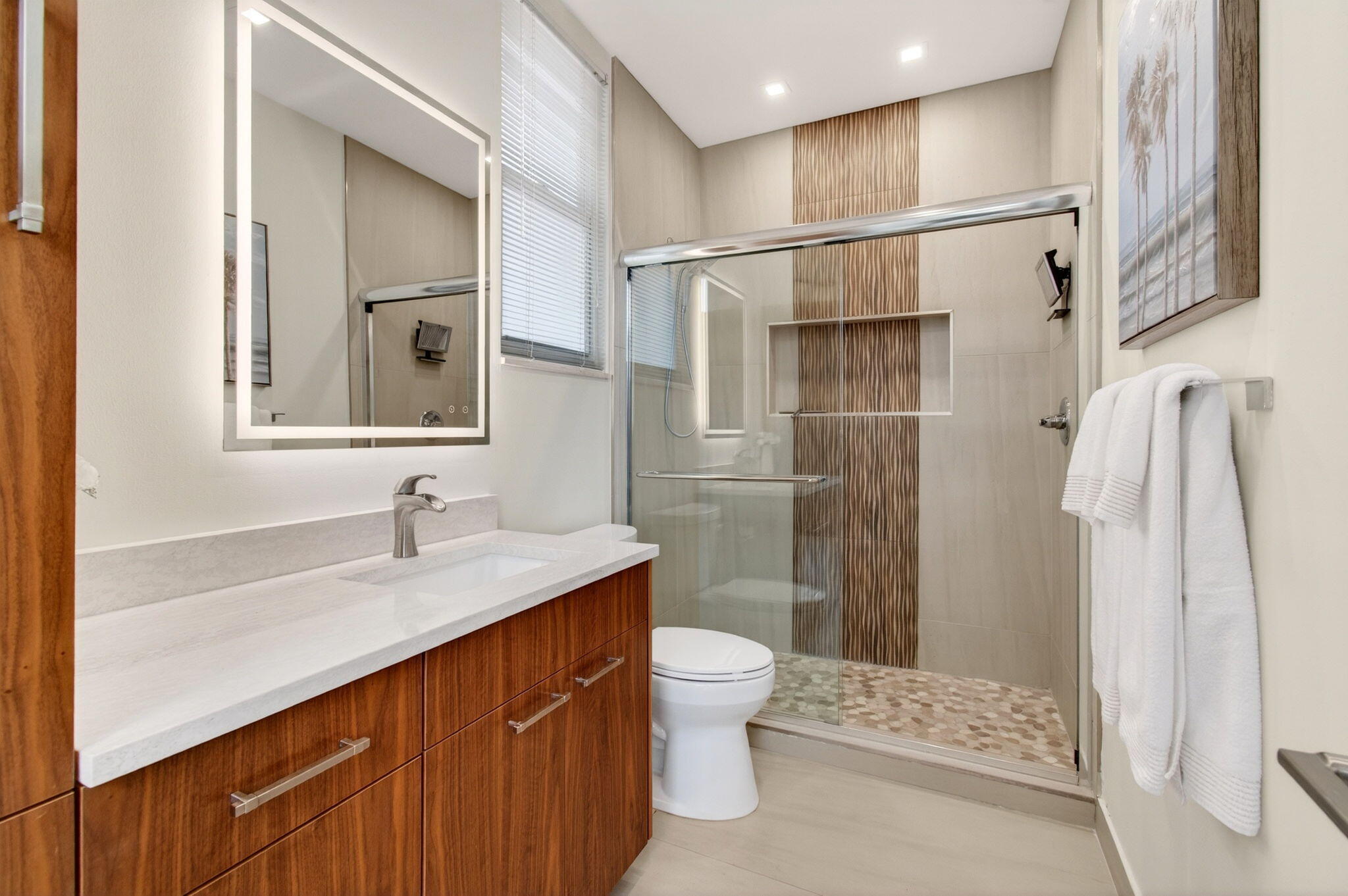 BRIDGEPOINTE - Residential