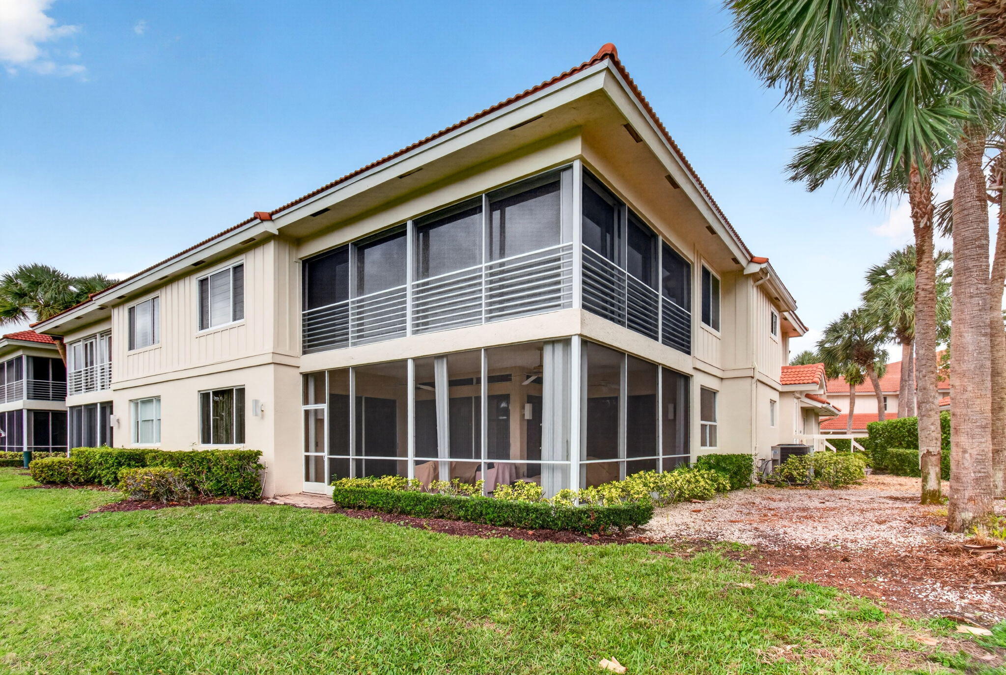 BRIDGEPOINTE - Residential