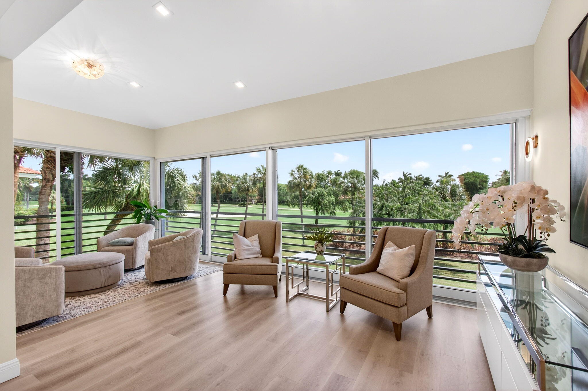 BRIDGEPOINTE - Residential