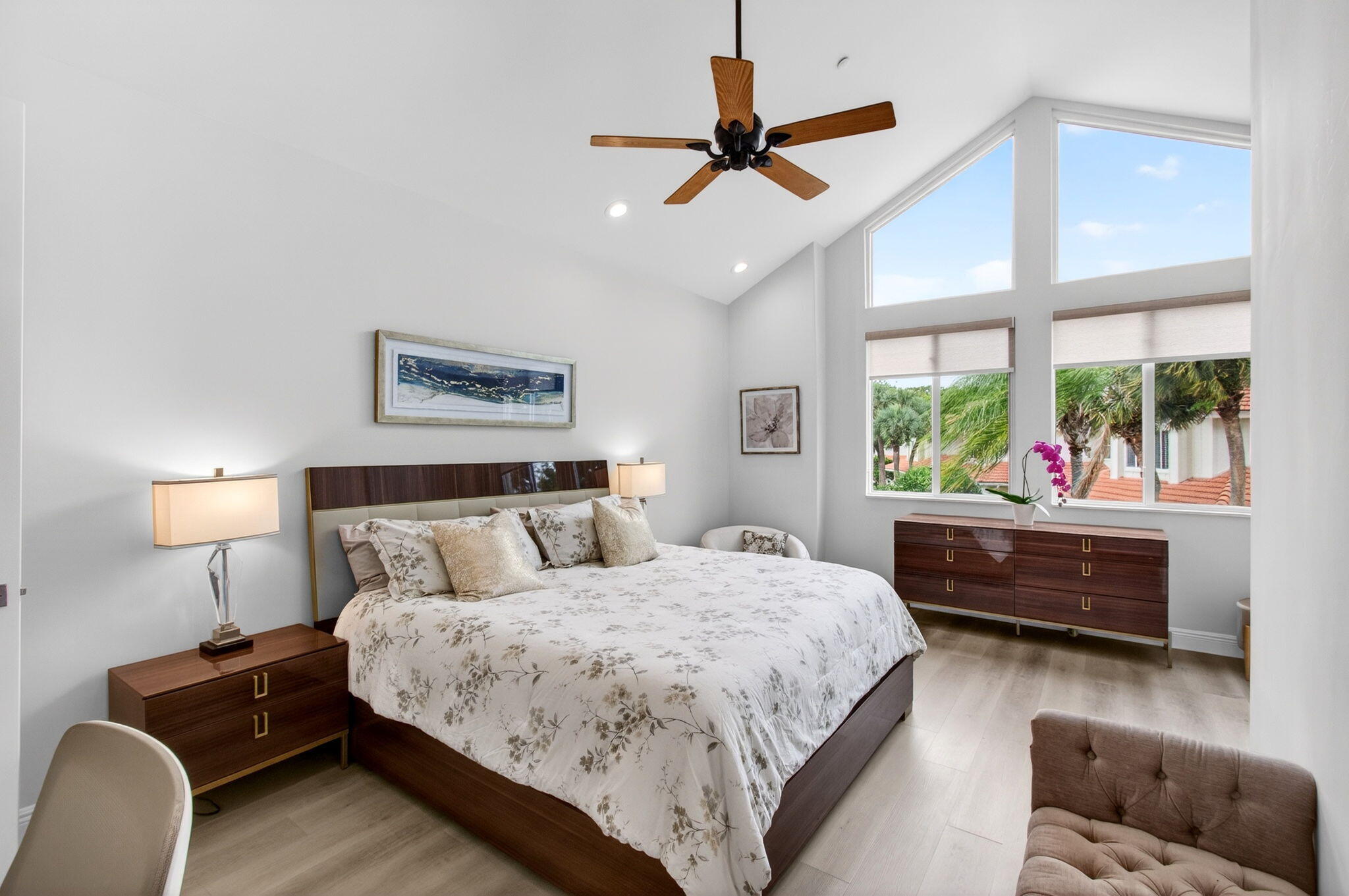 BRIDGEPOINTE - Residential