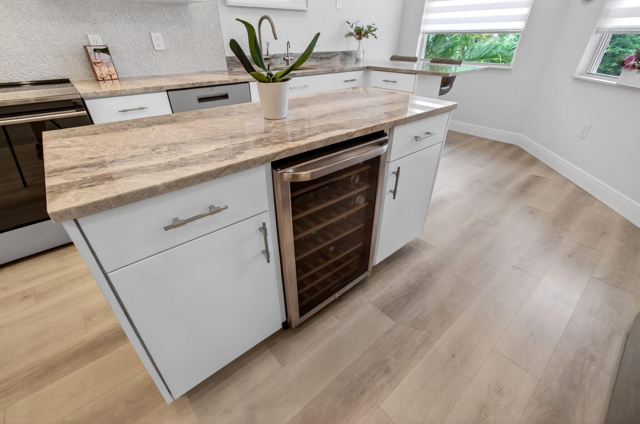 BRIDGEPOINTE - Residential