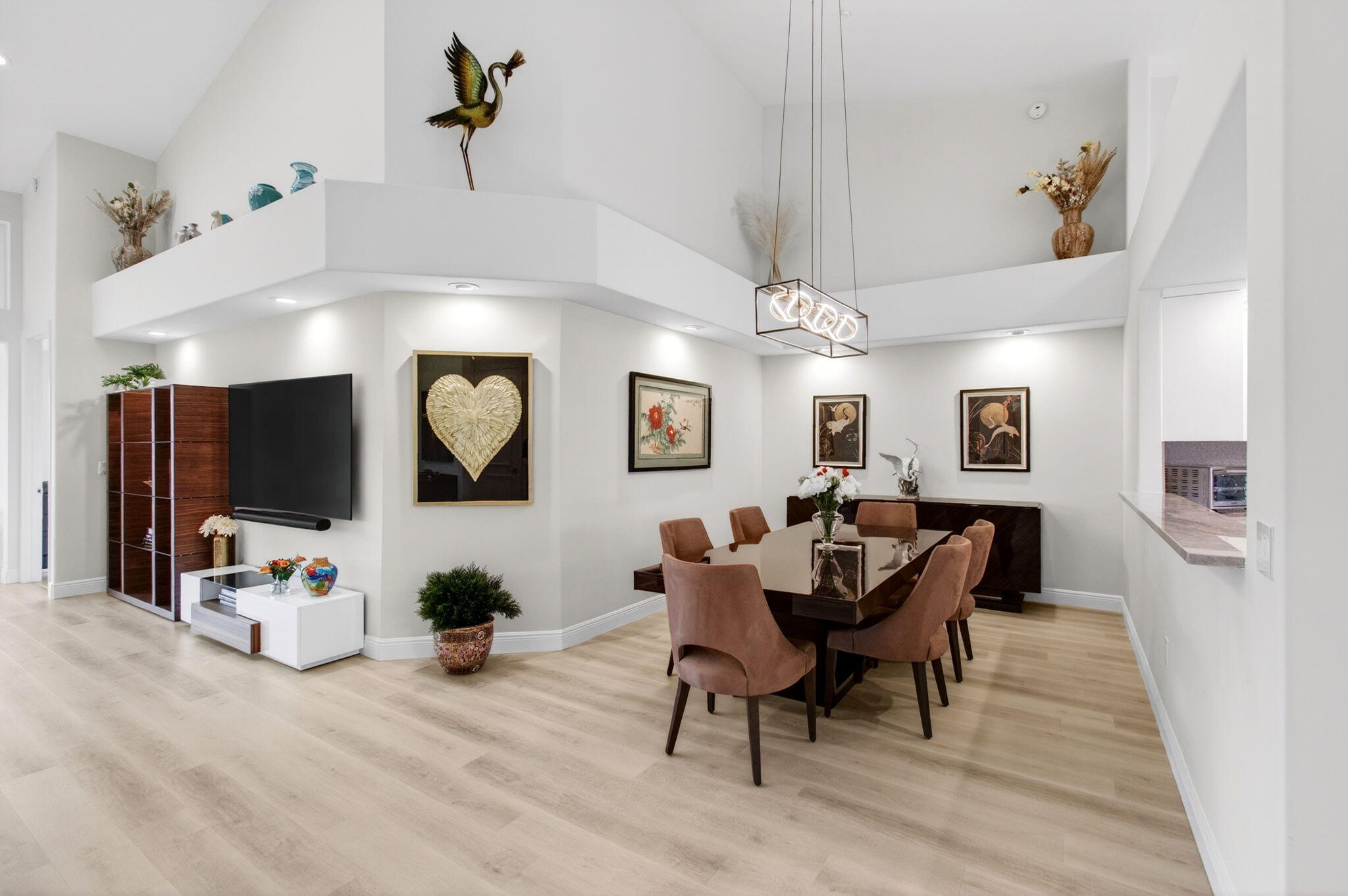 BRIDGEPOINTE - Residential