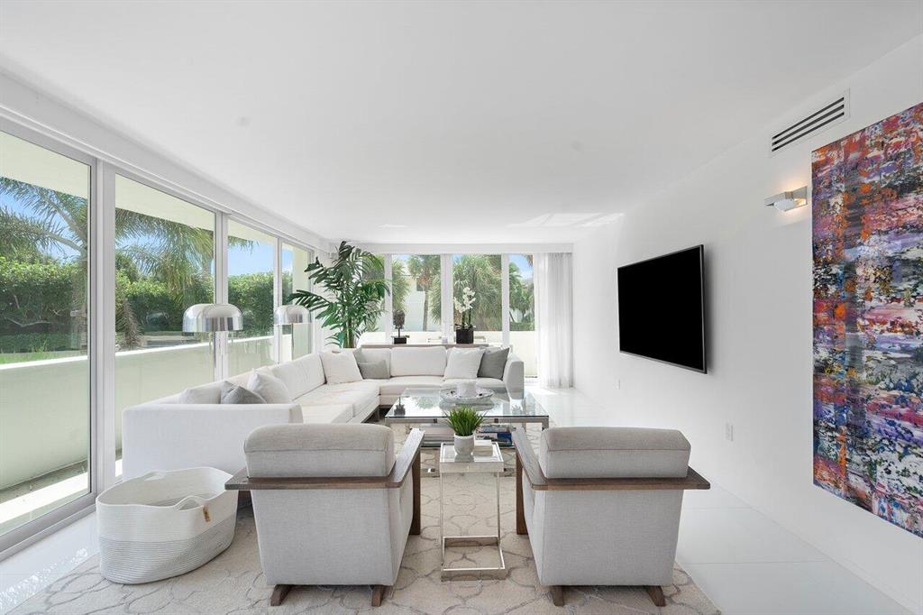 130 Sun & Surf - Residential