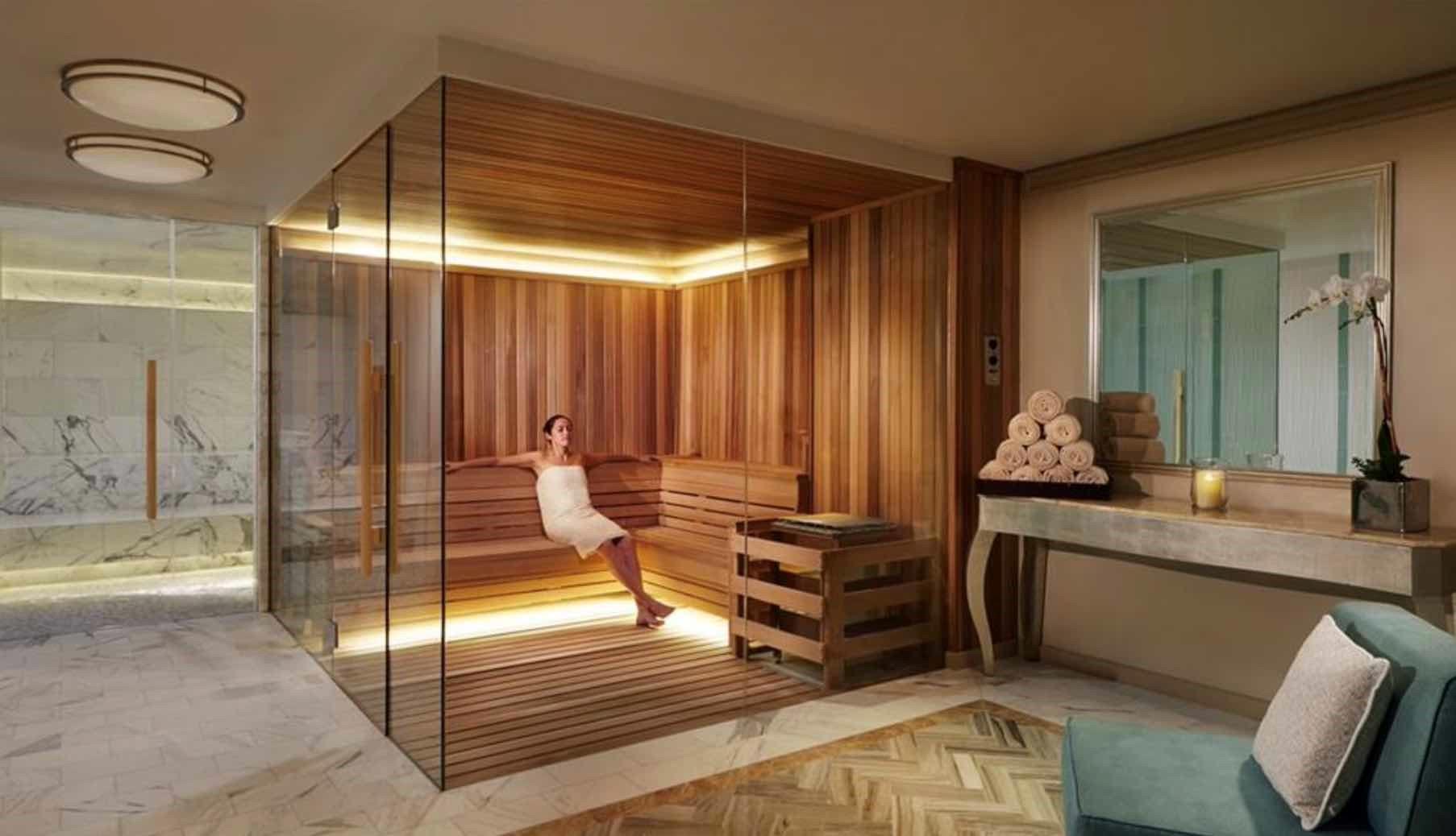 Ritz Carlton - Residential