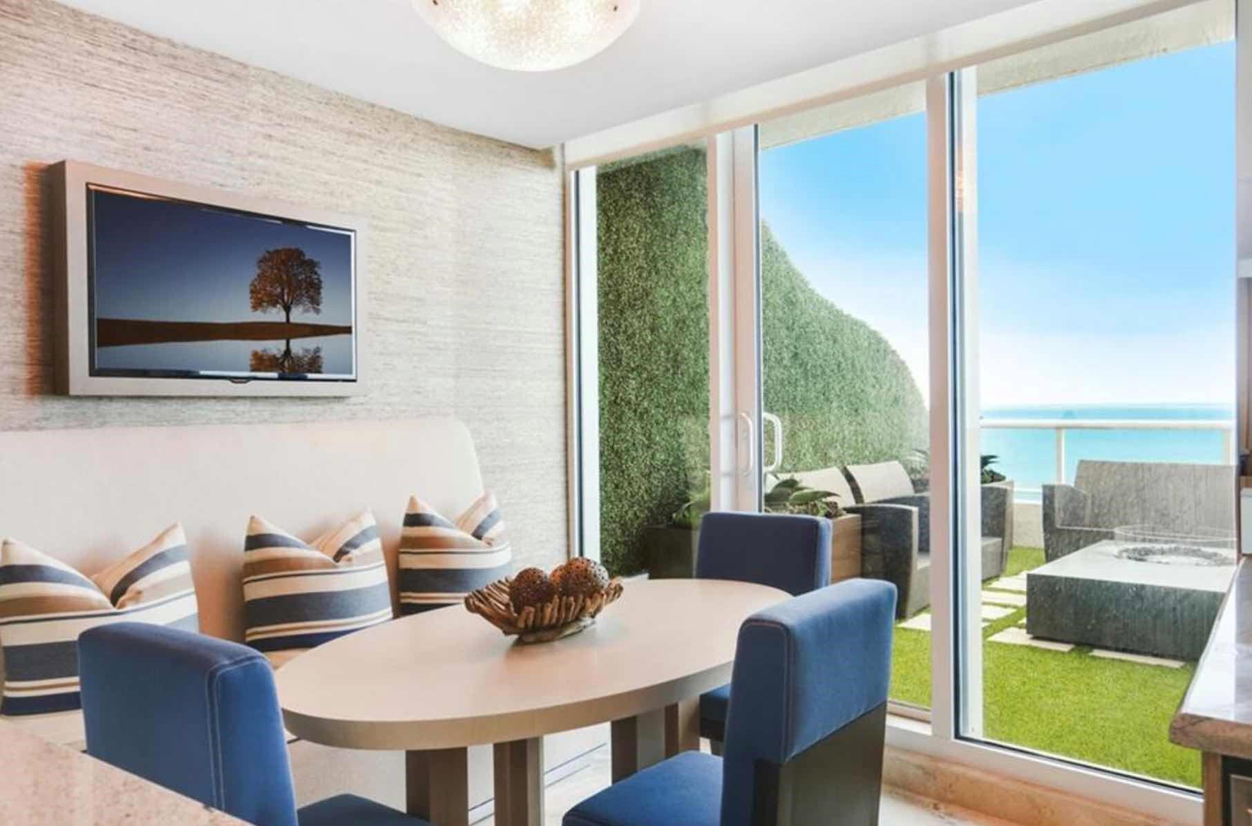 Ritz Carlton - Residential