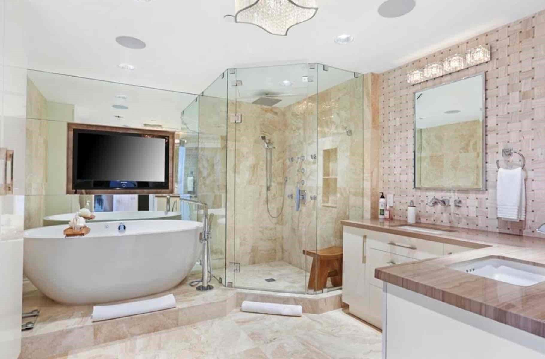 Ritz Carlton - Residential