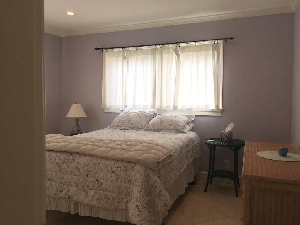 Bel-Air 32-10 B - Residential