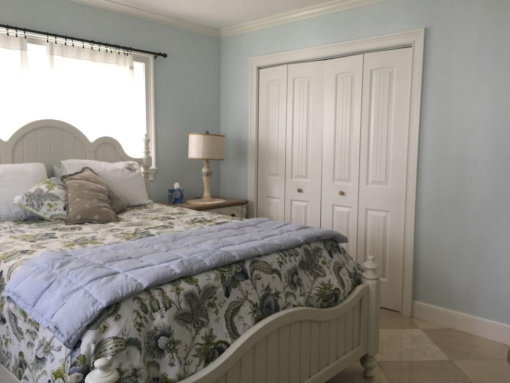 Bel-Air 32-10 B - Residential