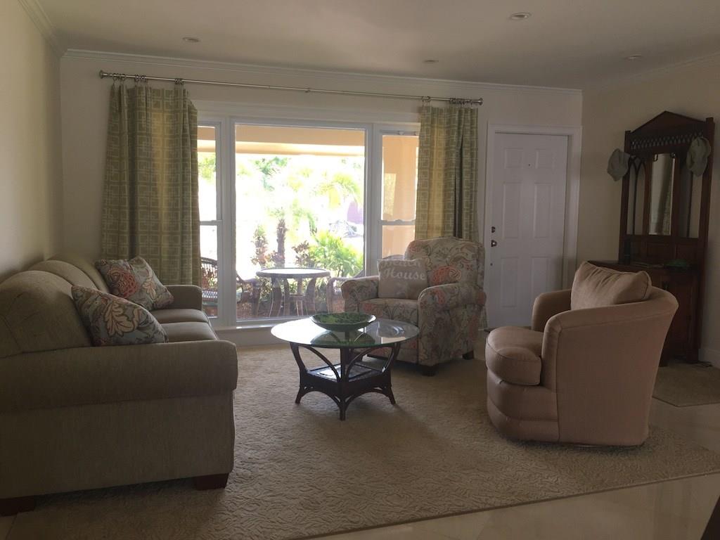 Bel-Air 32-10 B - Residential
