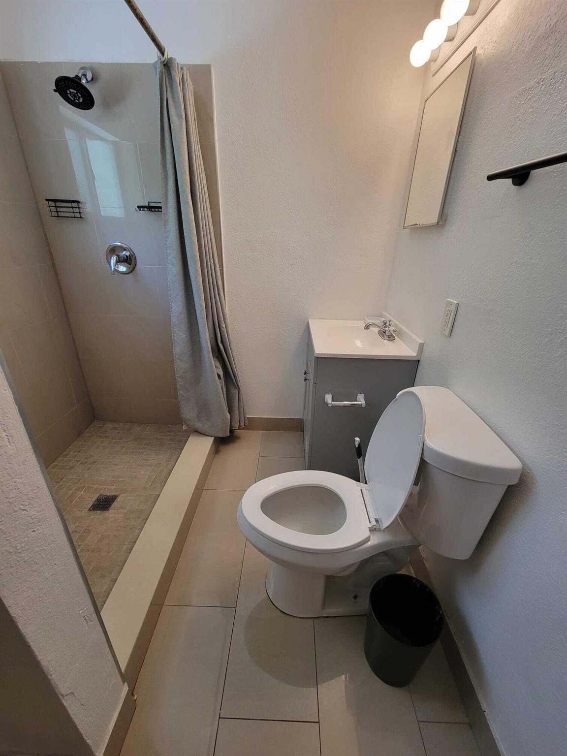 CANNON POINT FIRST - Residential Lease