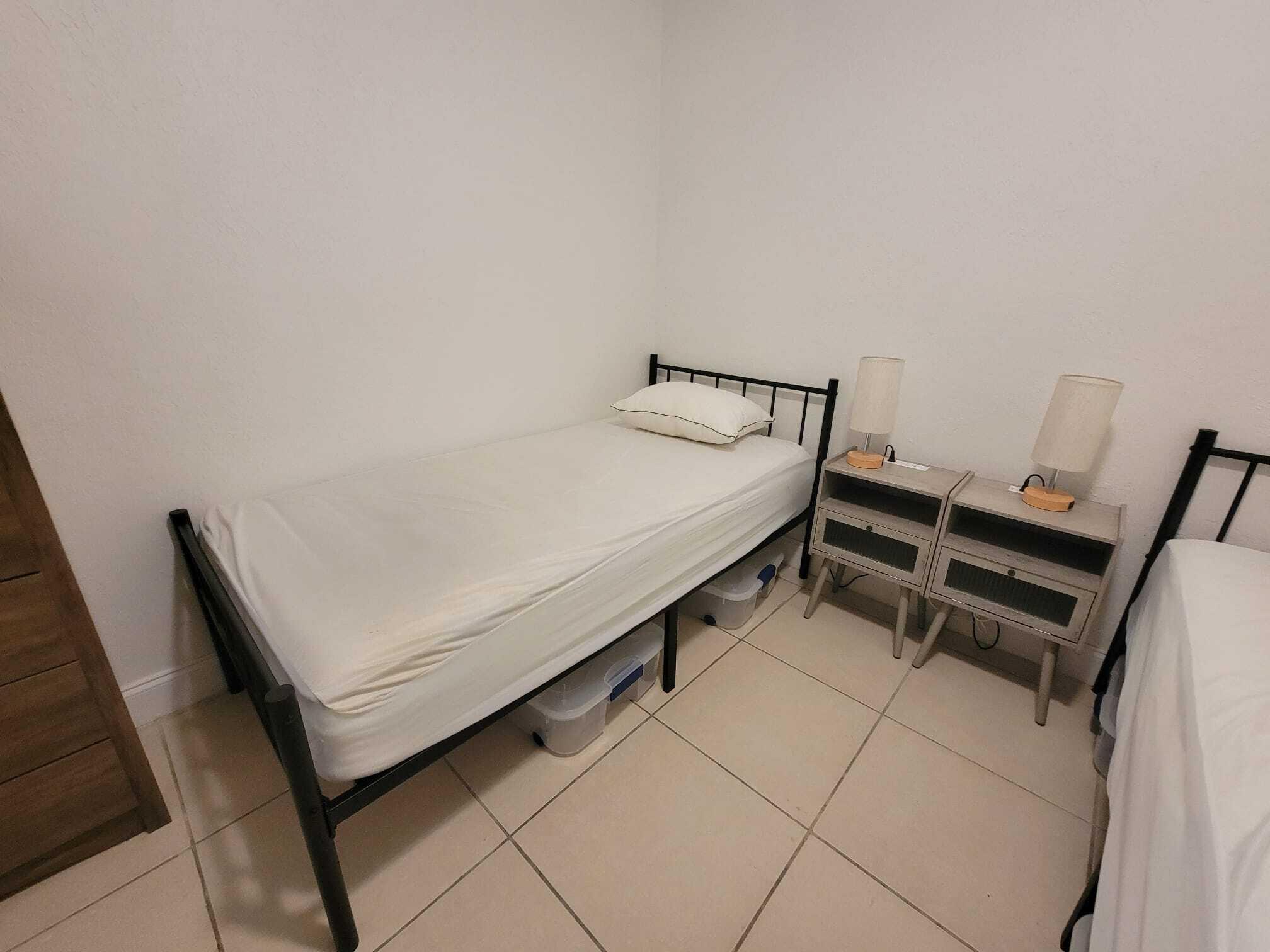 CANNON POINT FIRST - Residential Lease