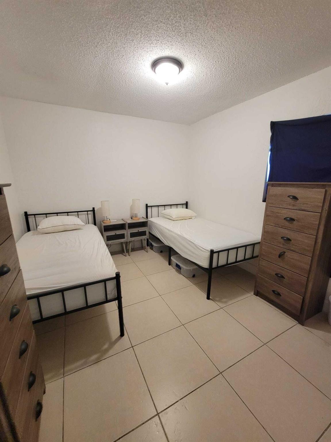 CANNON POINT FIRST - Residential Lease