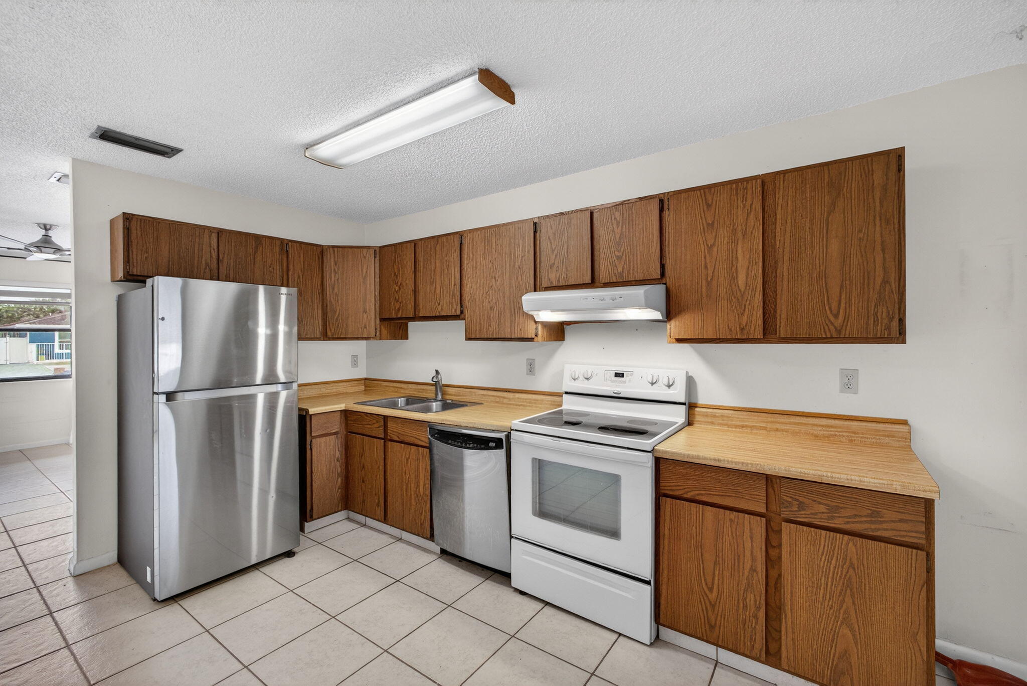 NORTH PALM BEACH HEIGHTS SEC 2B - Residential Income