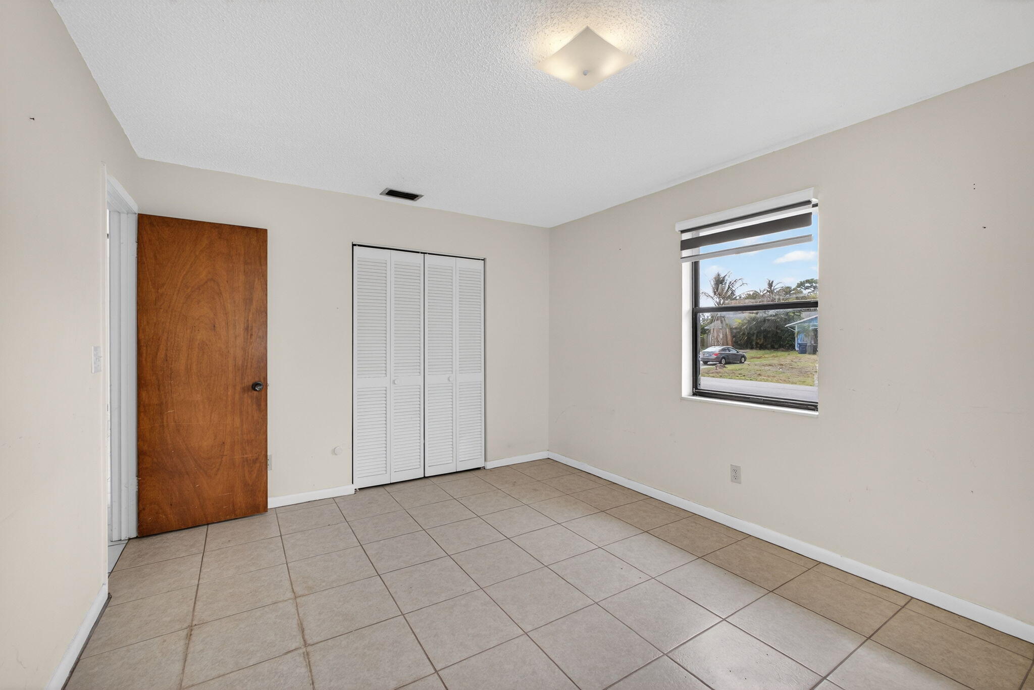 NORTH PALM BEACH HEIGHTS SEC 2B - Residential Income