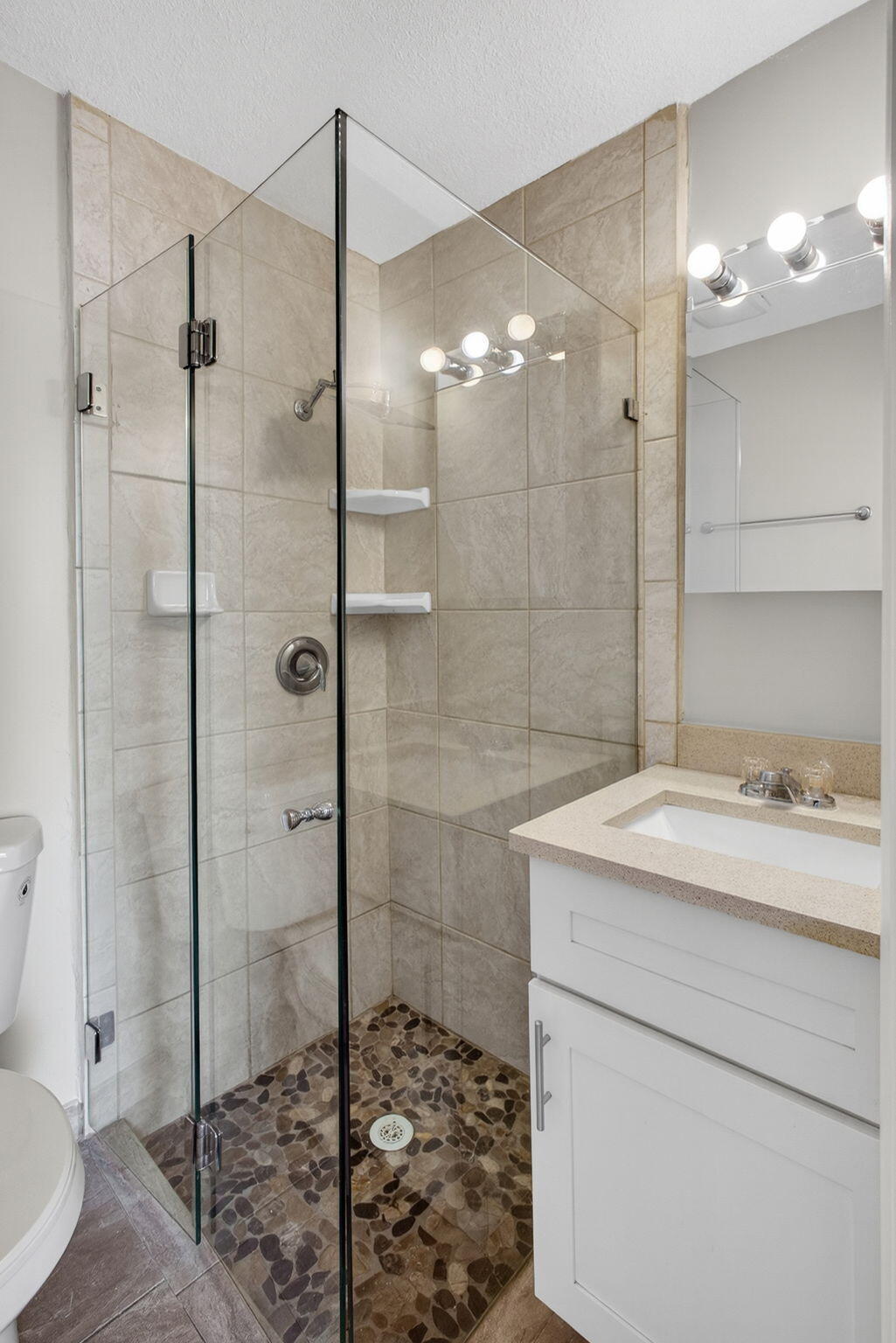 NORTH PALM BEACH HEIGHTS SEC 2B - Residential Income