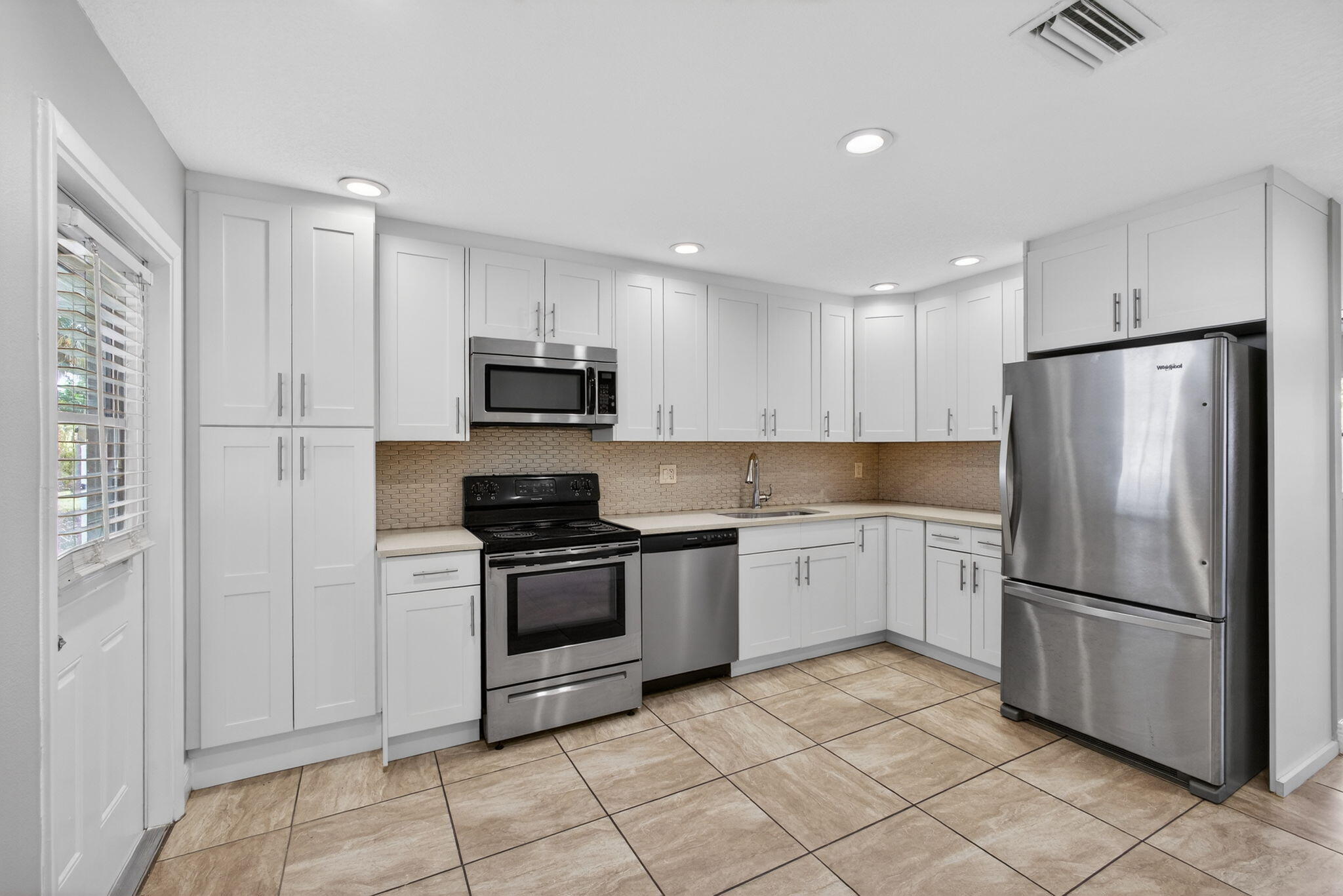 NORTH PALM BEACH HEIGHTS SEC 2B - Residential Income