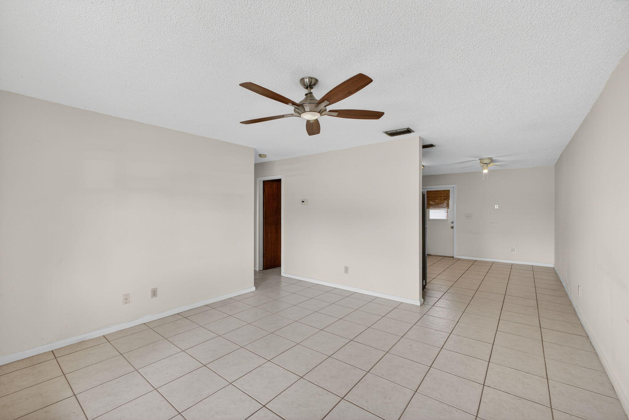 NORTH PALM BEACH HEIGHTS SEC 2B - Residential Income