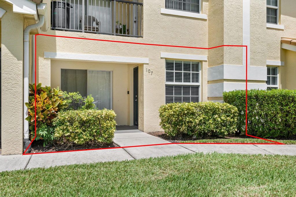 Photo of 158 SW Peacock Blvd #30107, Port Saint Lucie, FL 34986 (MLS # R11120161)