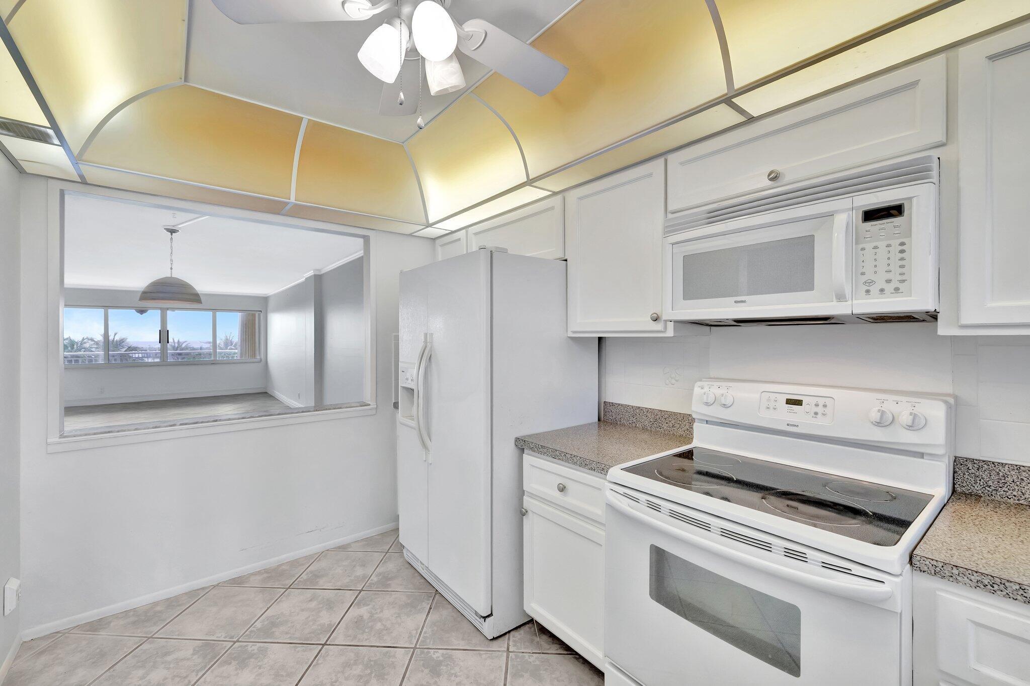 328 N Ocean Boulevard 404