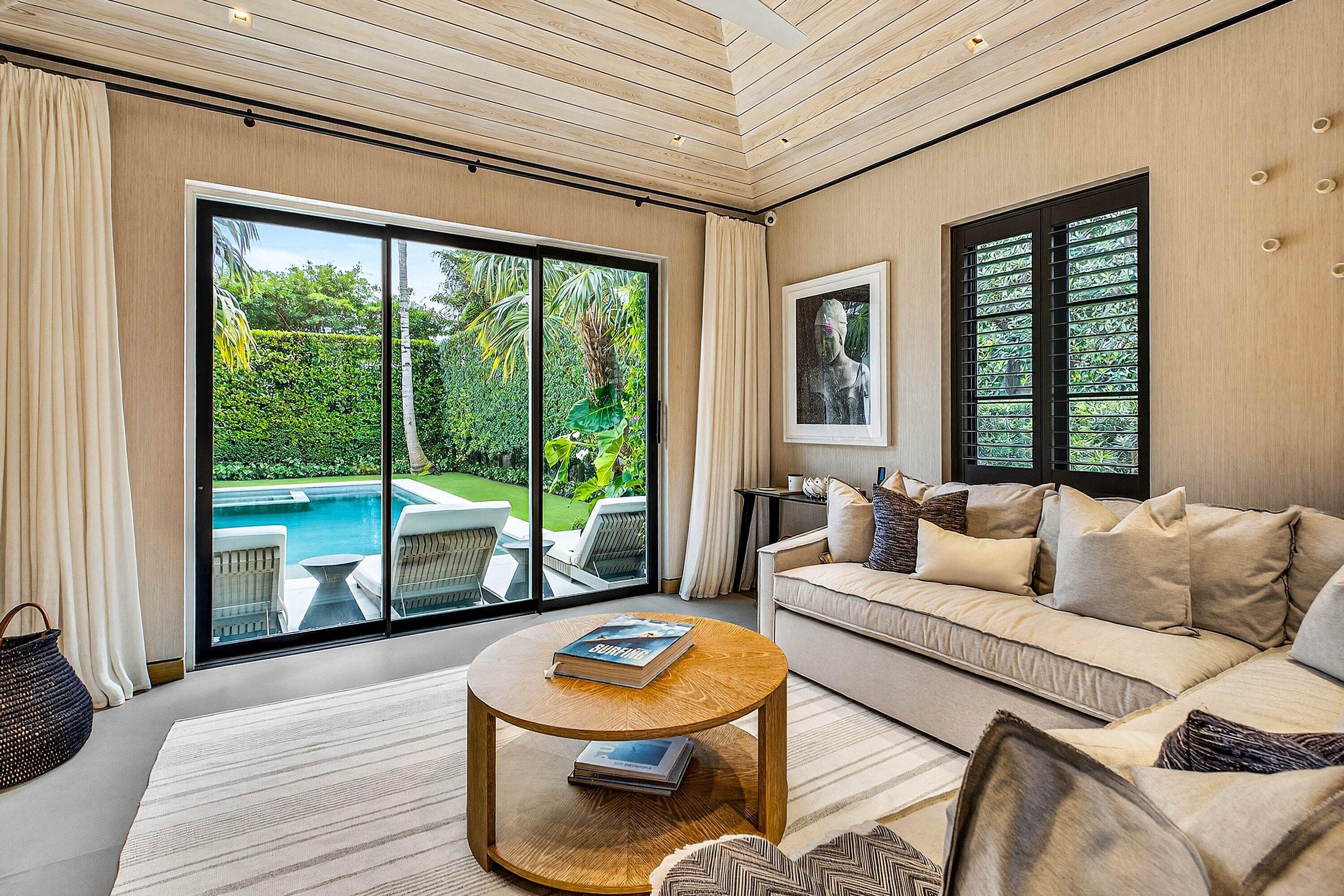 POINCIANA PARK - Residential